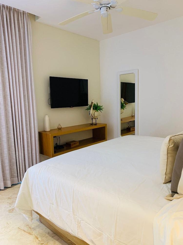 Anah Suites Playa del Carmen Eksteriør billede